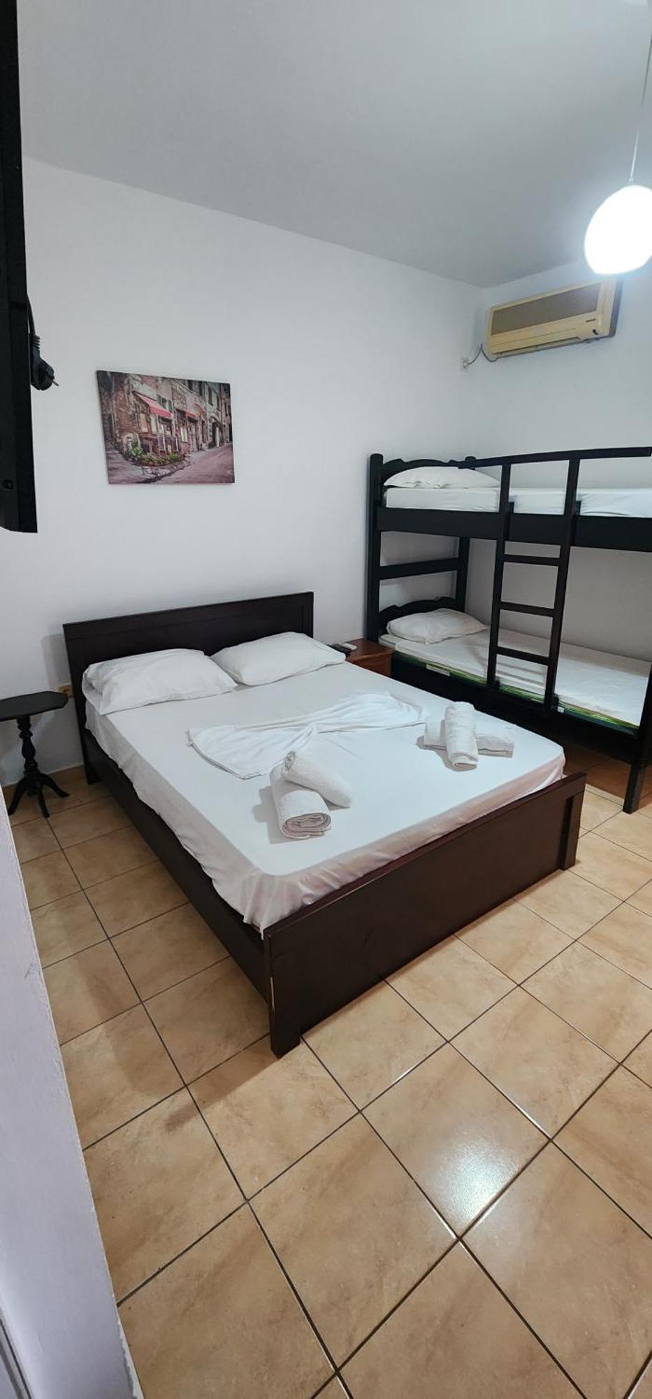 Vila Bashkim Ksamil Rom bilde