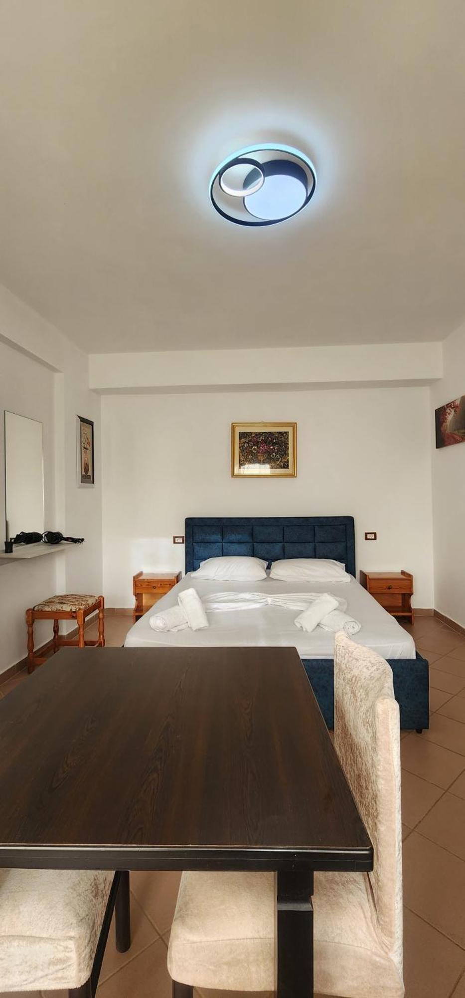 Vila Bashkim Ksamil Rom bilde